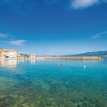 1 Bedroom Cozy In Apartament *