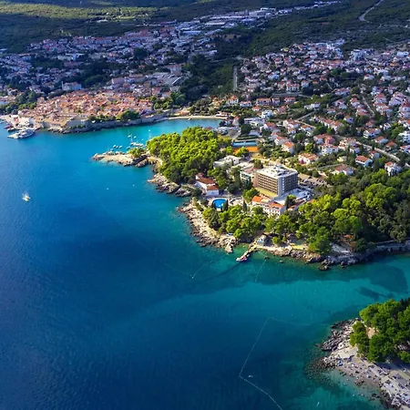 1 Bedroom Cozy In Apartament *